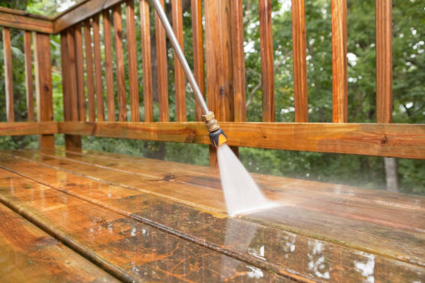 Best Residential Pressure Washing Services  in Bridgeport, WA